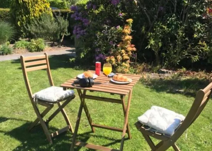 First Floor With Bedroom Bathroom Kitchen Office In Near Tue And Centre Eindhoven