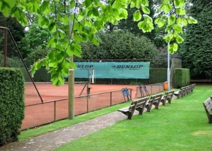 First Floor With Bedroom Bathroom Kitchen Office In Near Tue And Centre Eindhoven