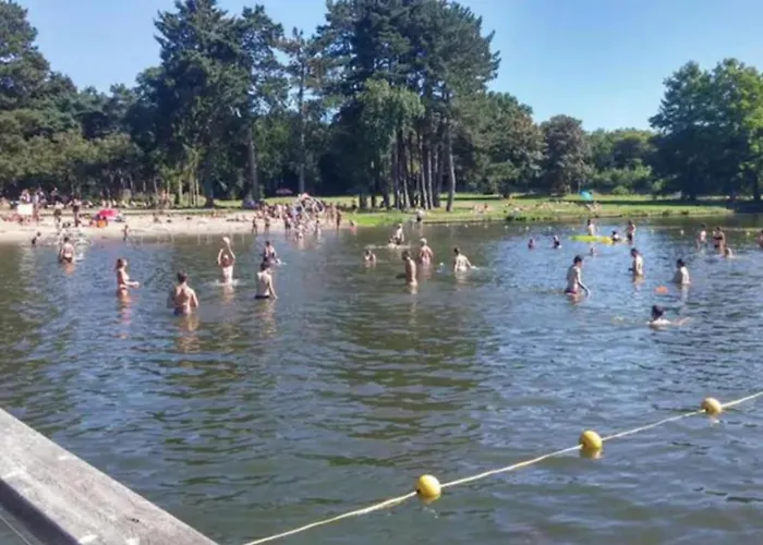 Privatunterkunft First Floor With Bedroom Bathroom Kitchen Office In Near Tue And Centre