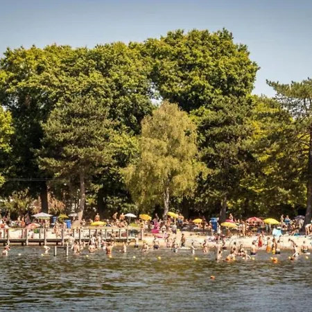 Habitación en casa particular First Floor With Bedroom Bathroom Kitchen Office In Near Tue And Centre